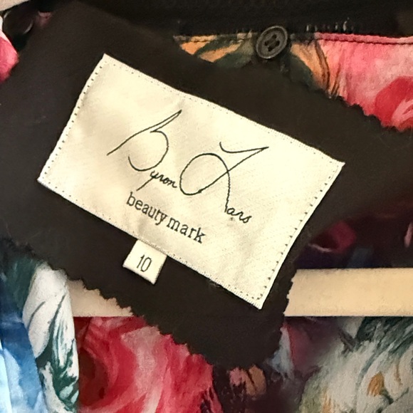 Byron Lars 10 Black Laser Cut Coat with Floral Interior - Picture 6 of 8